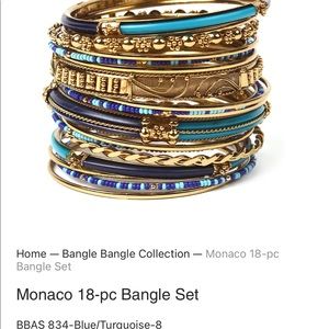 NWT Amrita Singh Jewelry 18 piece Bangles Set